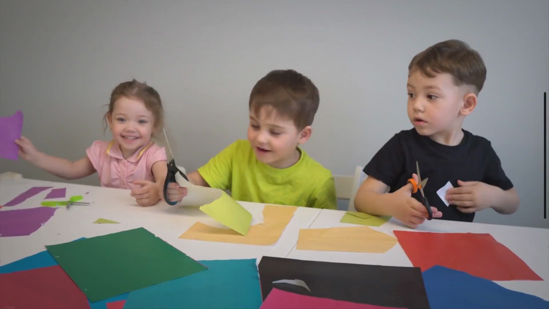 Video thumbnail for Mastering the Art of Paper Flower Crafting: A Comprehensive Guide