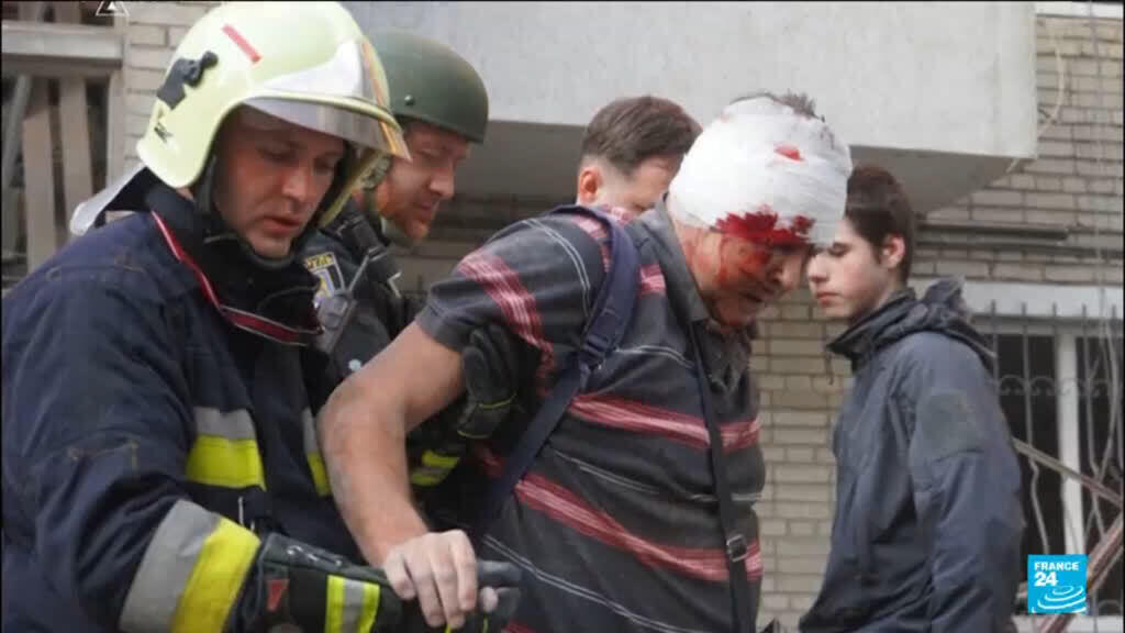 Video thumbnail for Russian strikes kill at least 8, wound dozens across Ukraine