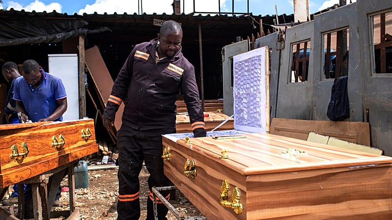 Video thumbnail for Zimbabwe's burial societies evolve to offer help to the living