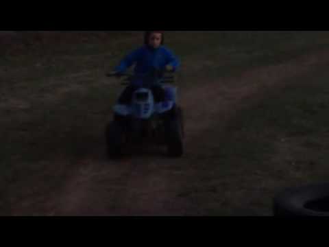 Video thumbnail for Donuts and laps on track