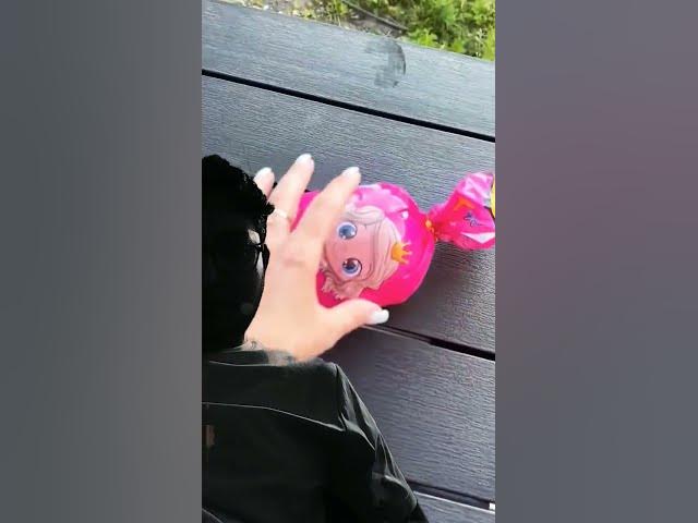 Video thumbnail for dog funny fidgettoys toys fidget love