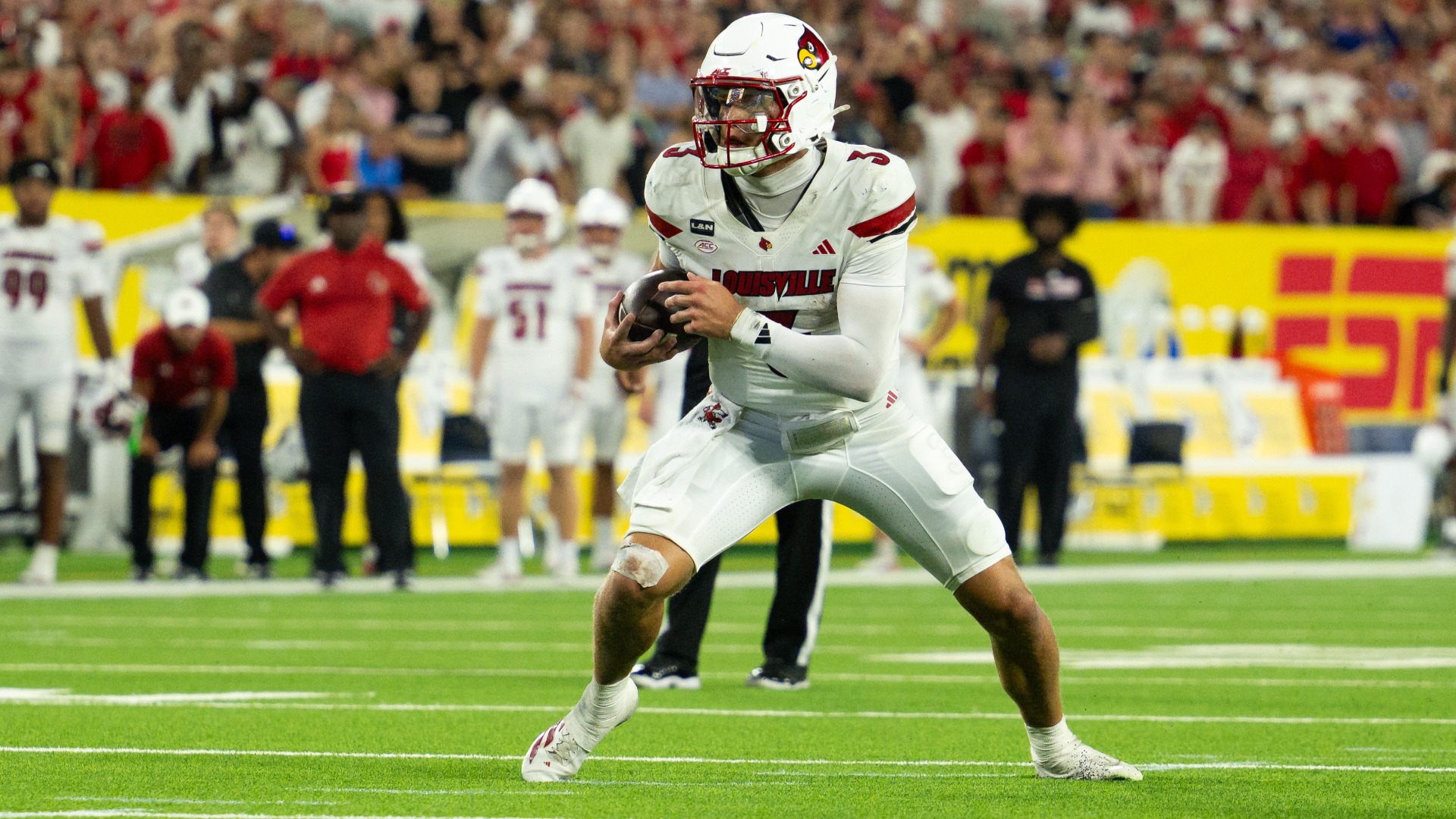 Video thumbnail for Lincoln Kienholz Shines in Louisville's Game vs. Ole Miss
