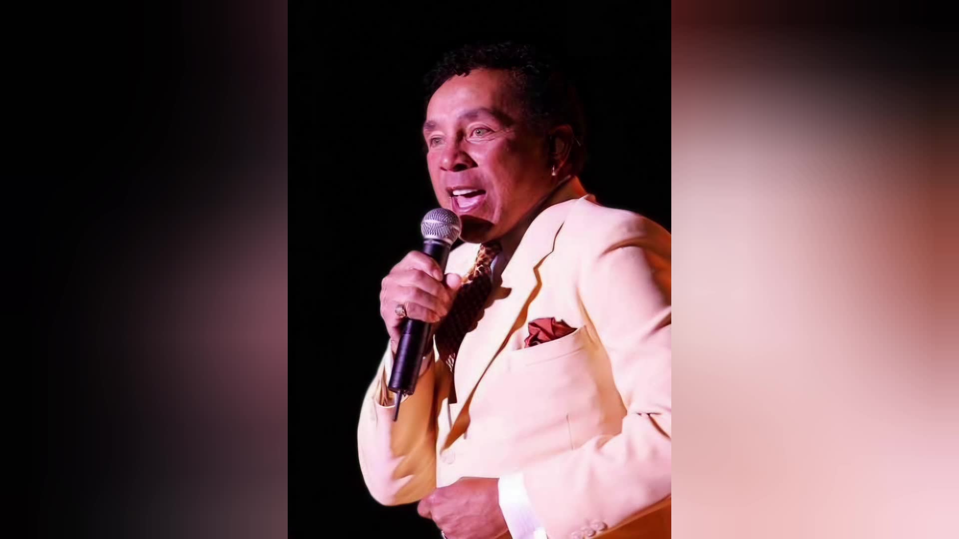 Video thumbnail for Smokey Robinson