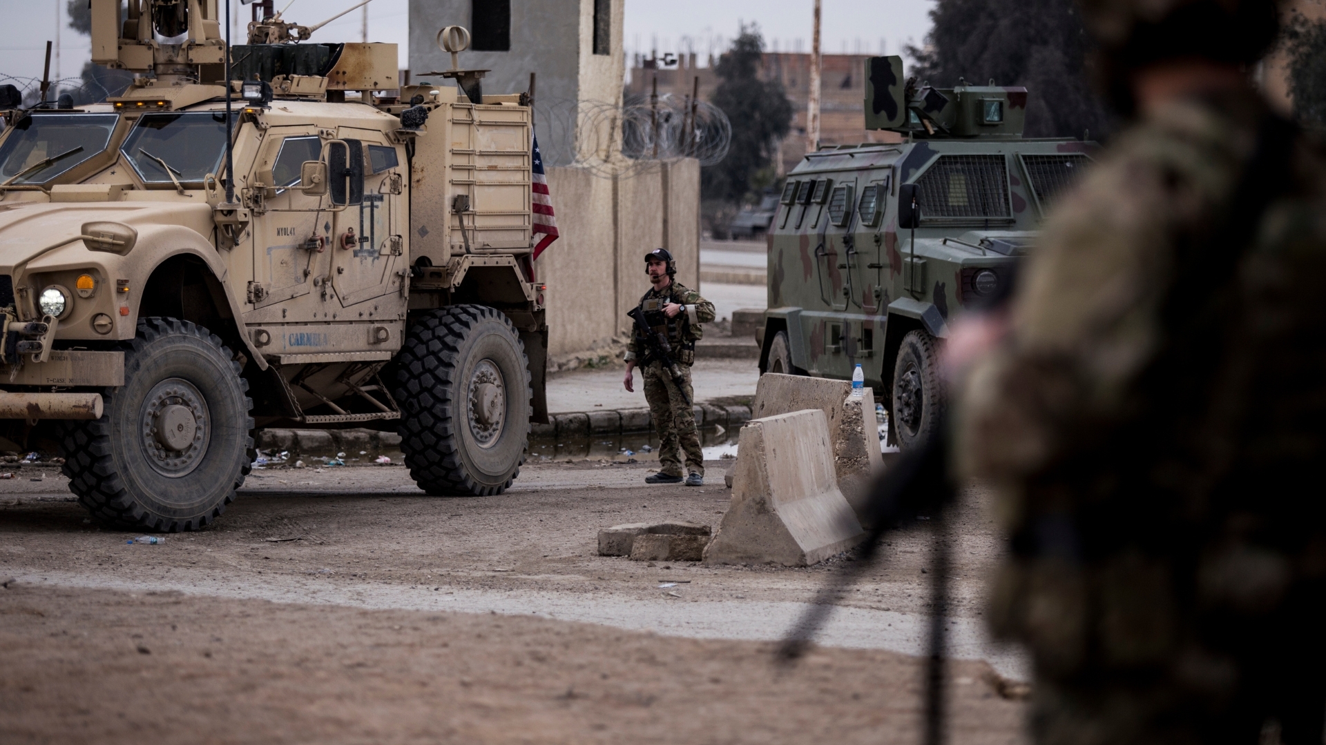 Video thumbnail for US set to withdraw from al-Shaddadi as Syrian government advances