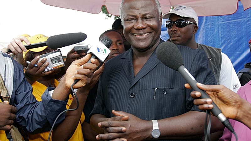 Video thumbnail for Sierra Leone ex-president Koroma returns after treason case dropped