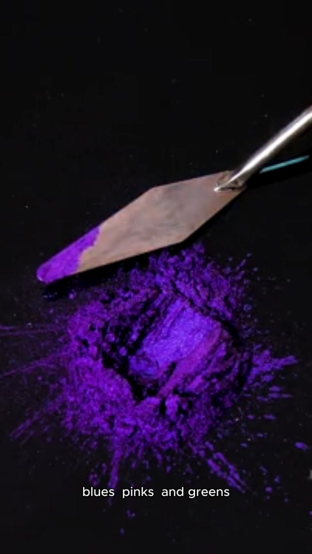 Video thumbnail for Aurora Pops_