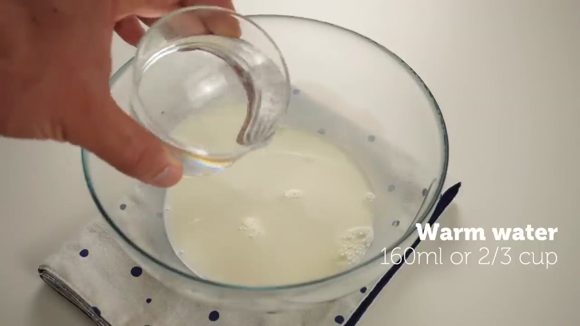 Video thumbnail for Soft and Fluffy Turkish Flatbread Cheap Ingredients No Oven(720P HD)