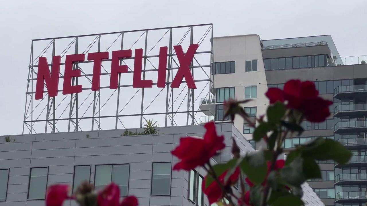 Video thumbnail for UNCAPTIONED: Producer sues Netflix for $105 million over missing Nic Cage thriller.