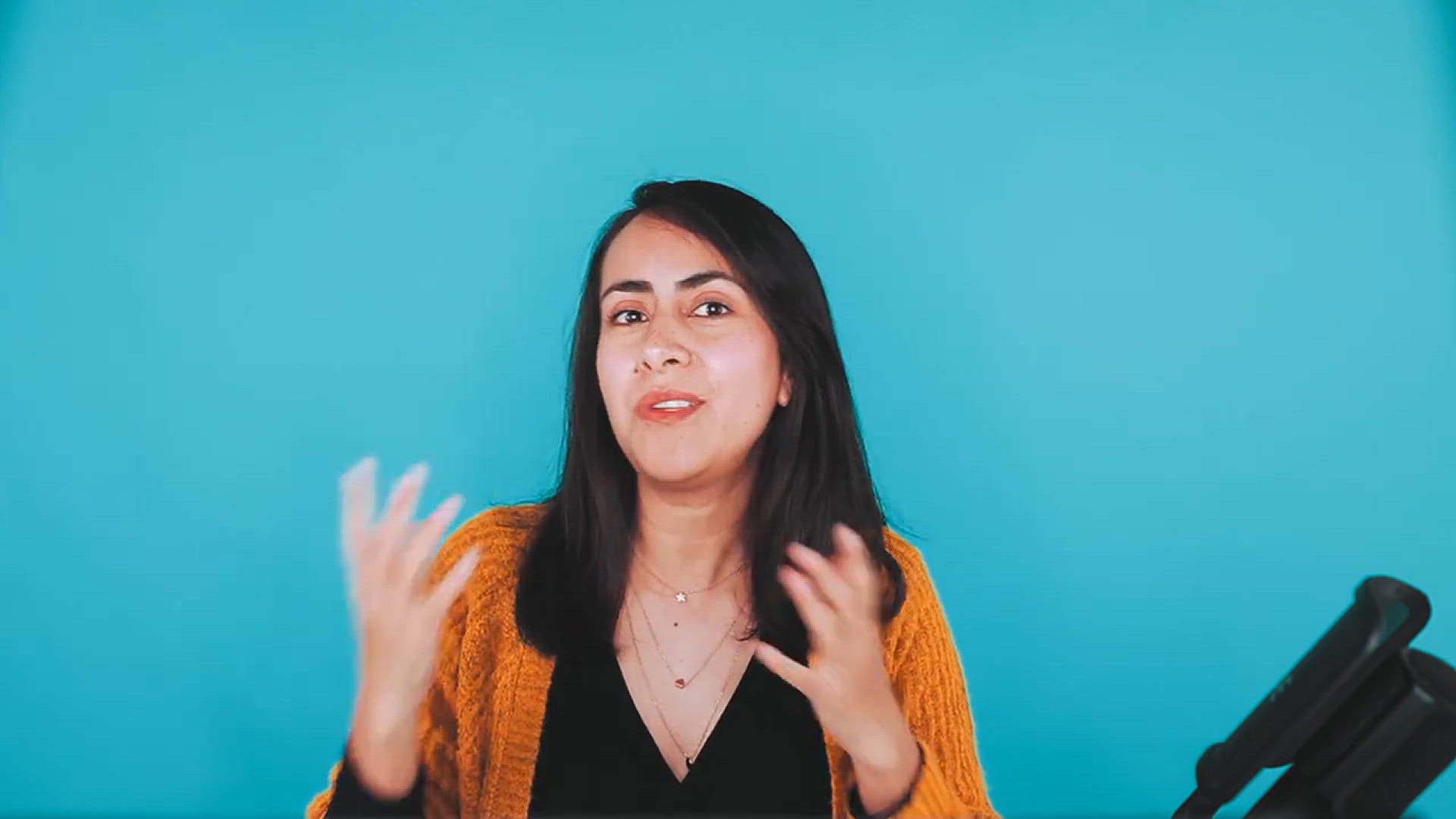 'Video thumbnail for How to create a seamless INSTAGRAM CAROUSEL with canva'