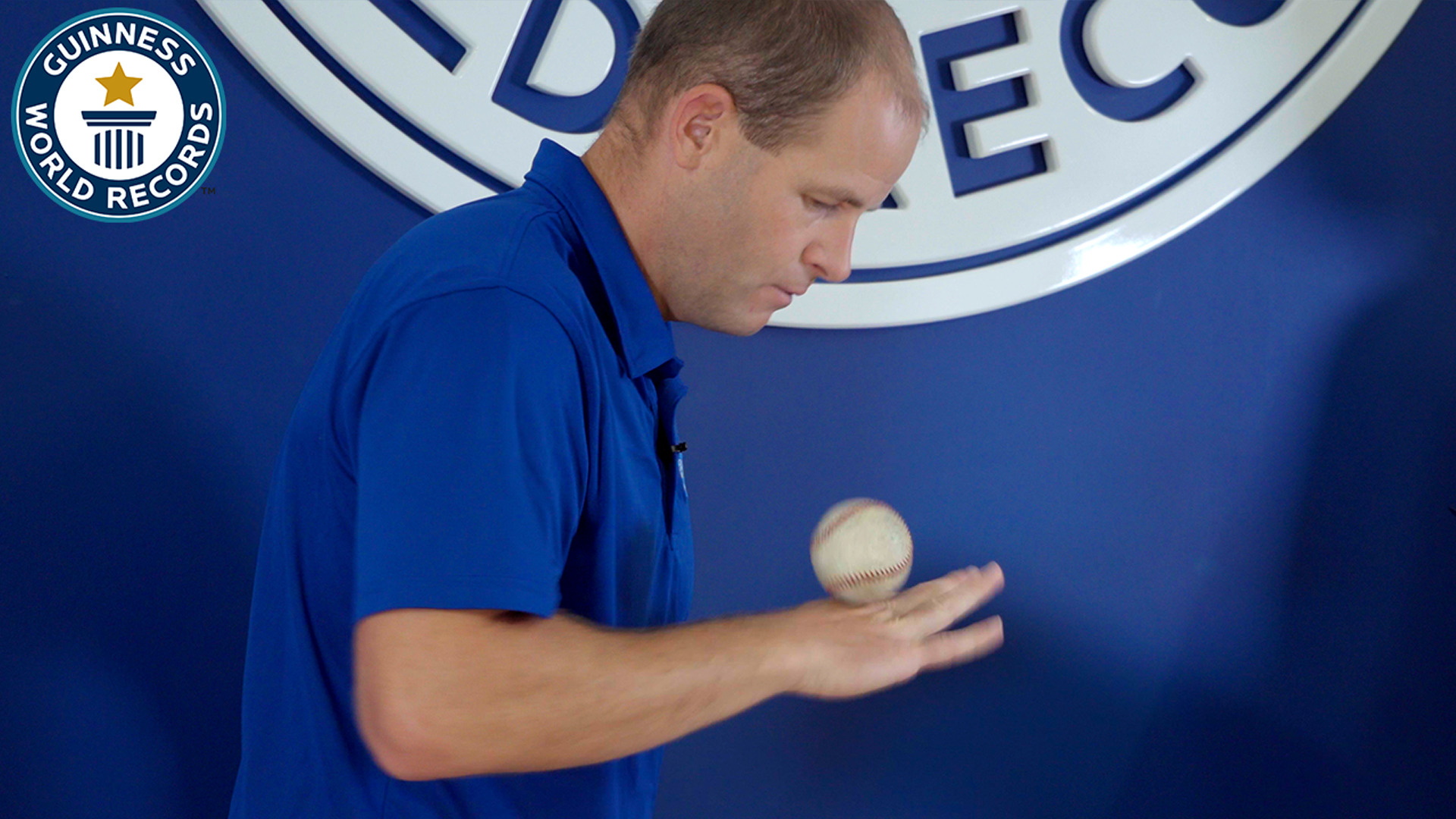 'Video thumbnail for David Rush sets new world record with 125 baseball touches in 30 seconds'