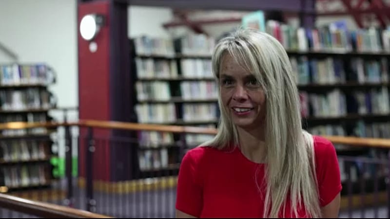 Video thumbnail for South African author defends use of AI to write her books