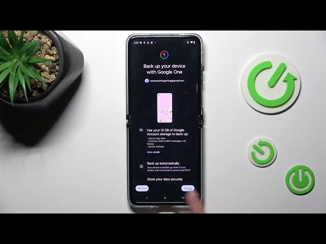 Video thumbnail for How to Turn On the Google Backup Feature on a MOTOROLA Razr 40 Ultra
