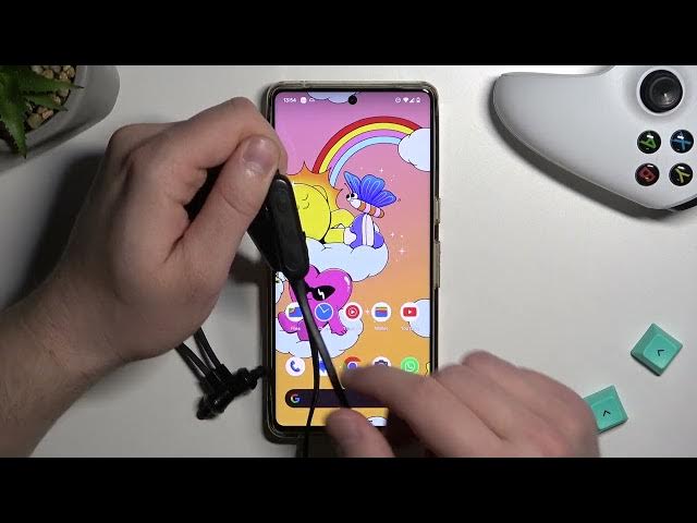 Video thumbnail for How to Pair EONO Amazon Wireless Earphones with any Android Phone / Tablet?