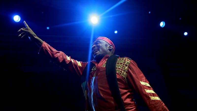 Video thumbnail for Thousands turn out to pay tribute to beloved reggae star Jimmy Cliff at Kingston memorial service