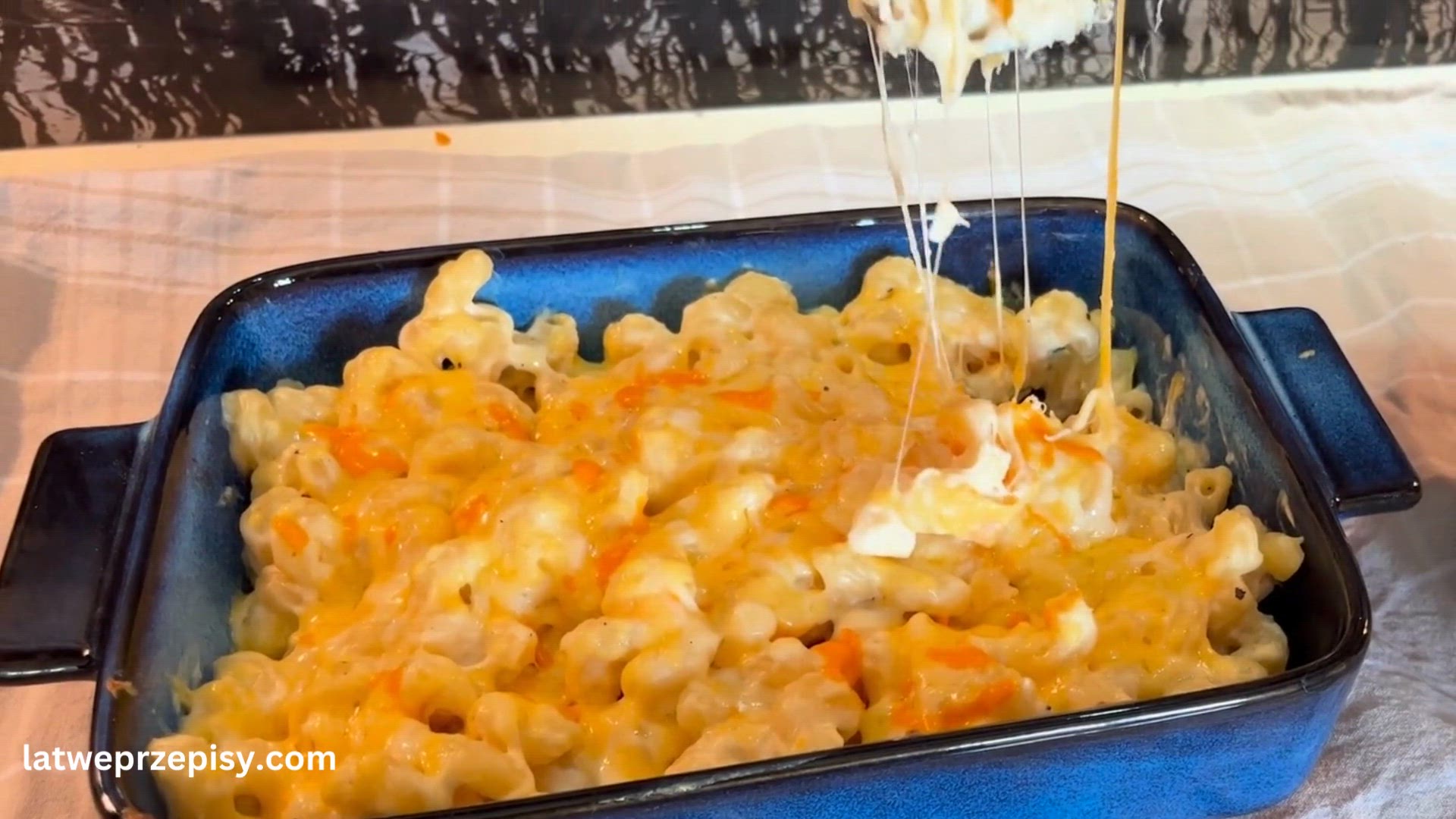 'Video thumbnail for Makaron Z Serem - Oryginalny Przepis Na Mac & Cheese!'