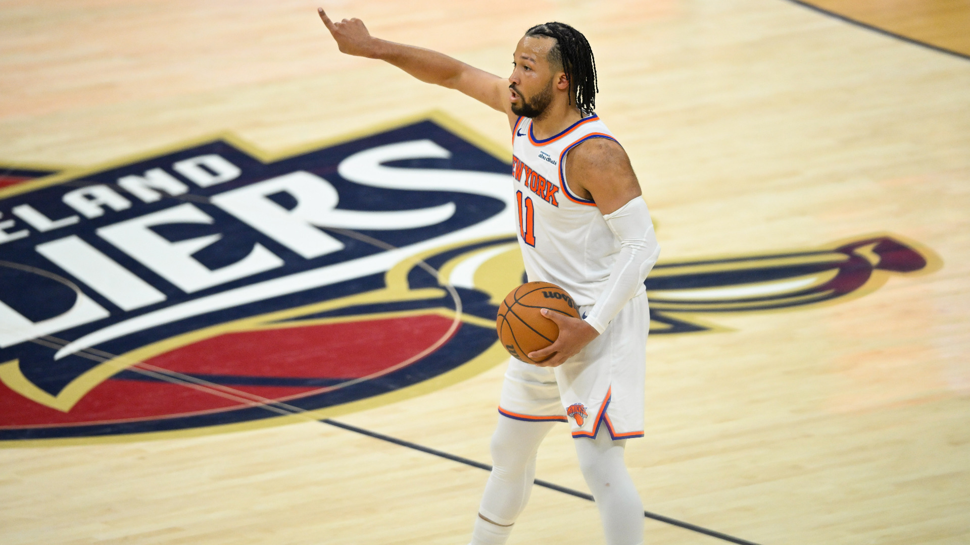 Video thumbnail for Knicks' NBA Championship Odds: Brunson's Impact Analyzed