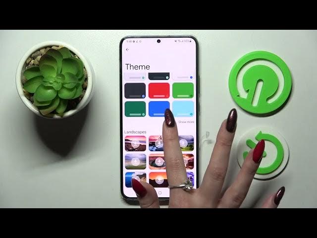 Video thumbnail for Samsung Galaxy S22+ How To Change and Customize Keyboard Theme ( Gboard )