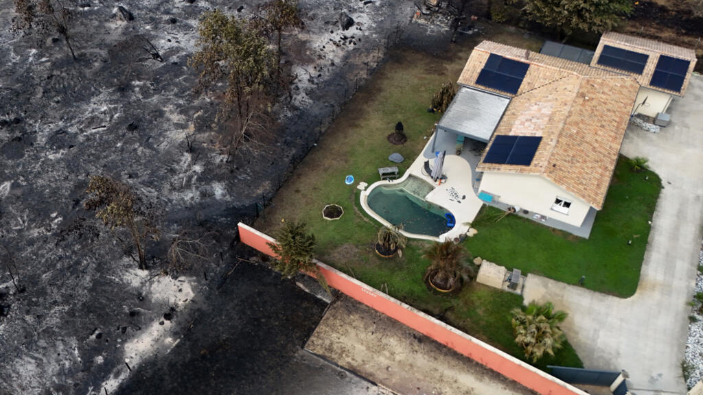 Video thumbnail for Fire evacuees start returning home in France's scorched southwest