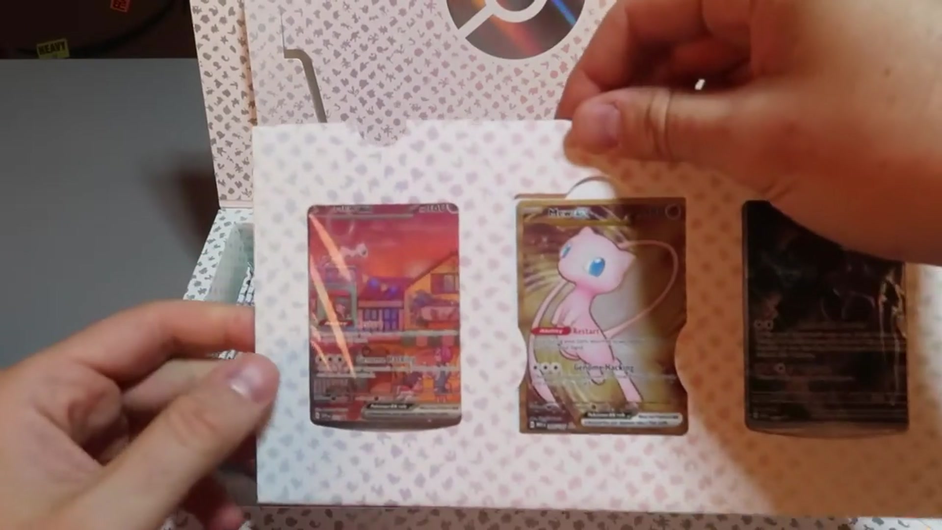'Video thumbnail for I pulled my first Charizard! - Pokémon 151 Ultra Premium Collection'