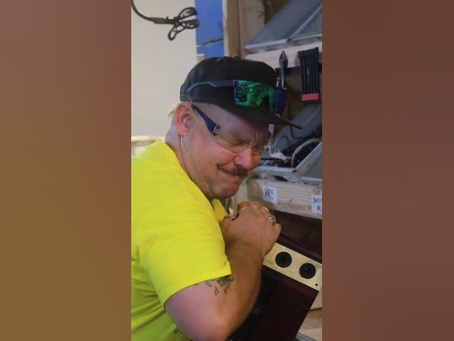 Video thumbnail for QUICK RIP on a vintage Panasonic phone answering machine from the 1980s #vintagetech #ewaste