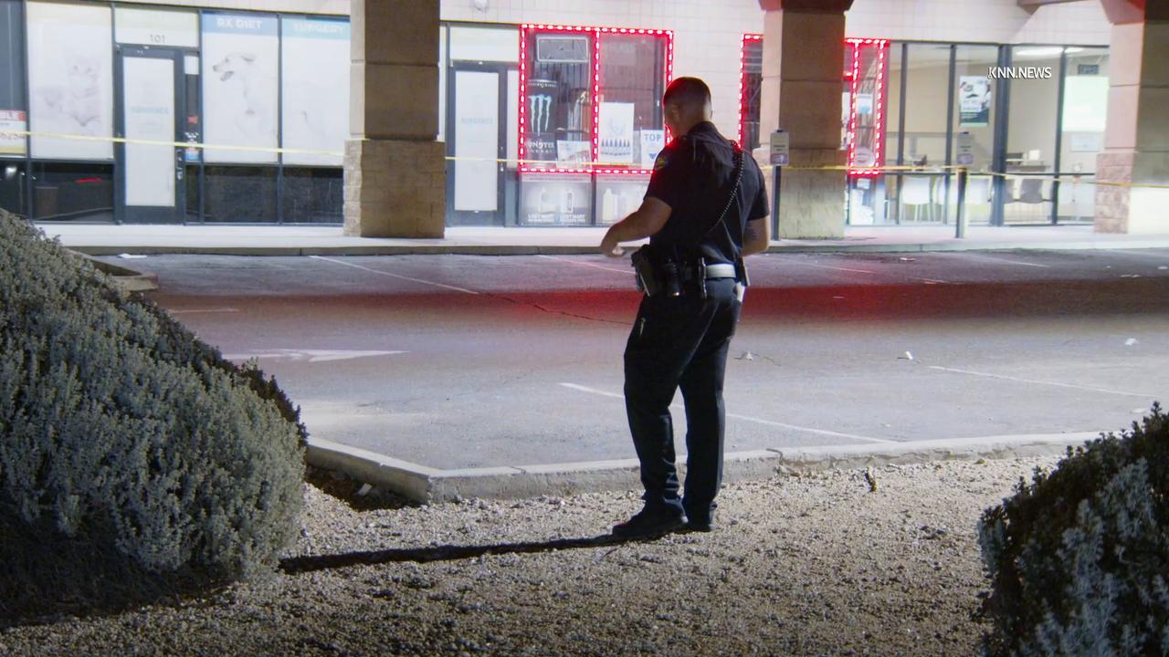 Video thumbnail for US, Phoenix: Phoenix Attempted Robbery Ends In Shooting.