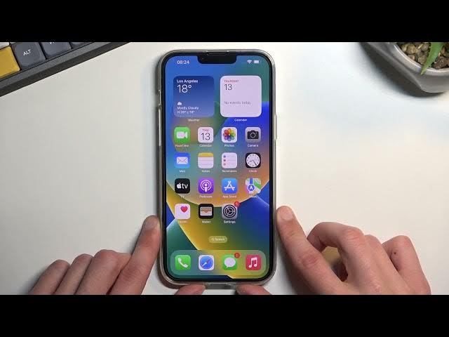 Video thumbnail for How to Take Screenshot on iPhone 14 Plus