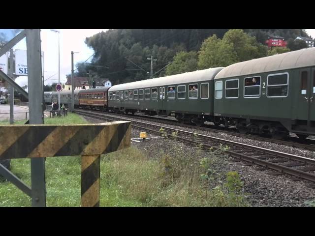 Video thumbnail for Schwarzwaldbahn : Triberg Bahnhofsfest Ausfahrt Sonderzug in Richtung St. Georgen