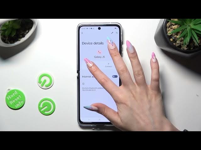 Video thumbnail for How to Connect MOTOROLA Razr 40 Ultra via Bluetooth with Device – Bluetooth Connection