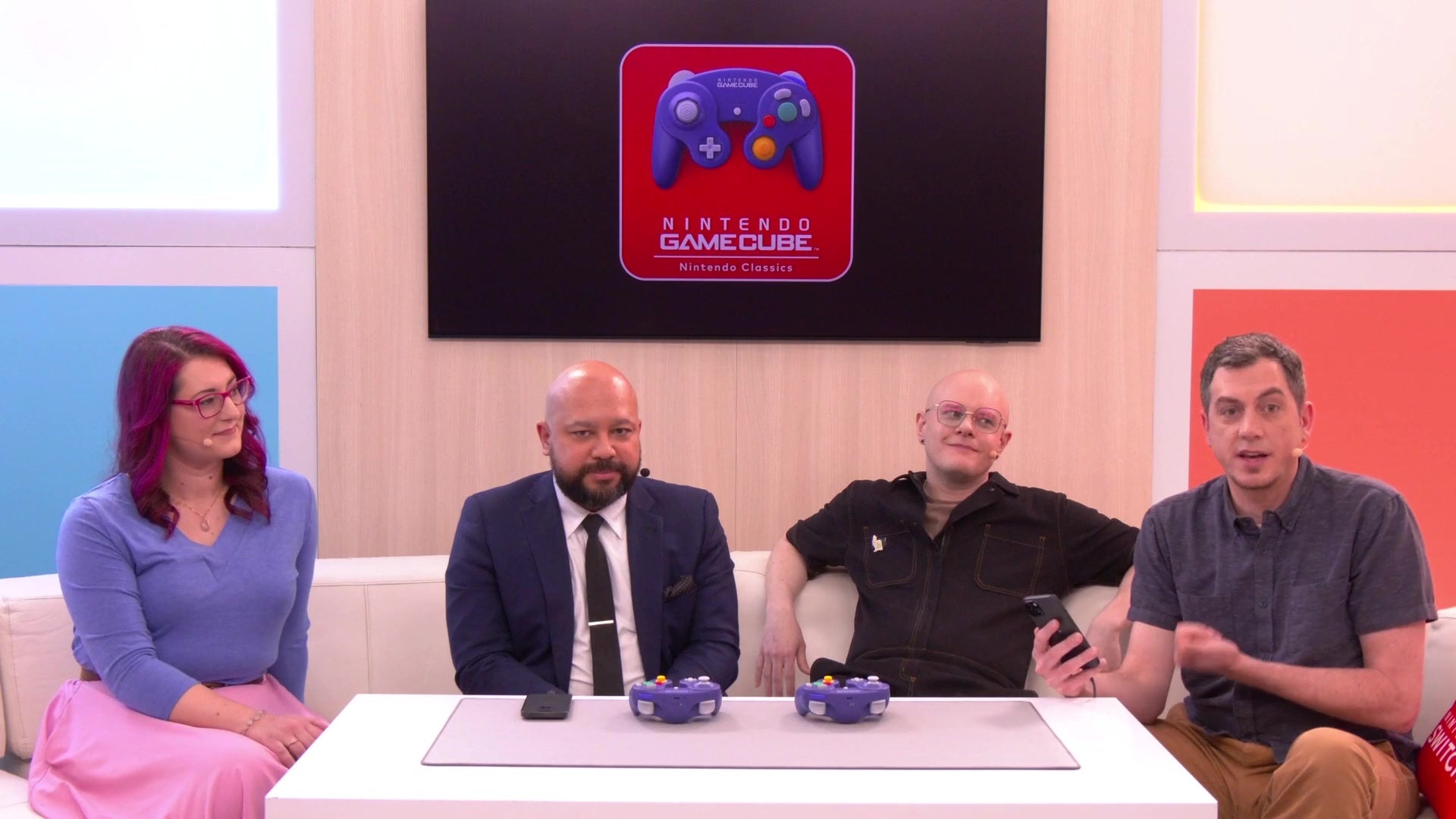 Video thumbnail for Nintendo Switch App Features Overview - Nintendo Treehouse Live