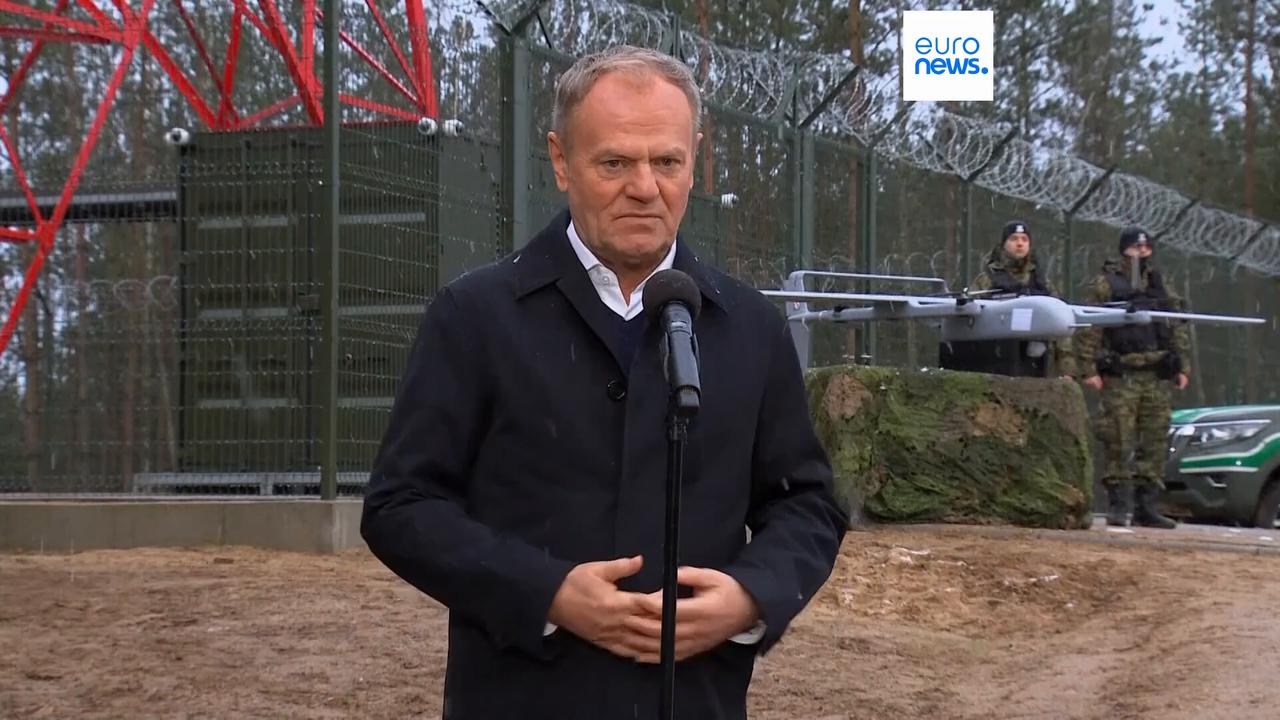 Video thumbnail for Poland installs anti-drone system on Belarus border amid rising security fears