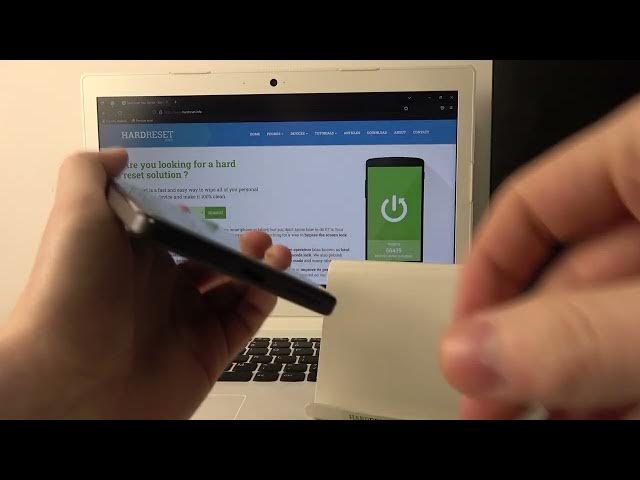Video thumbnail for Does the HUAWEI Nova 10 SE Phone Have a Dual SIM Cards Slot? Let's Figure Out!