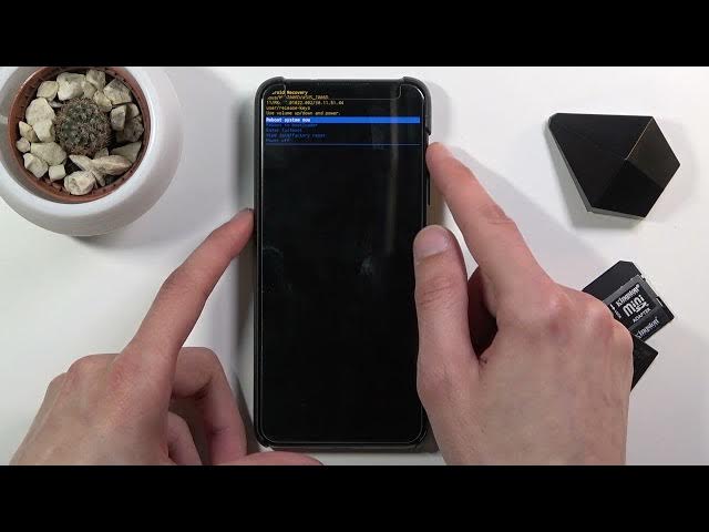 Video thumbnail for How to Enter Recovery Mode on ASUS Zenfone 8 - Quit Recovery Menu