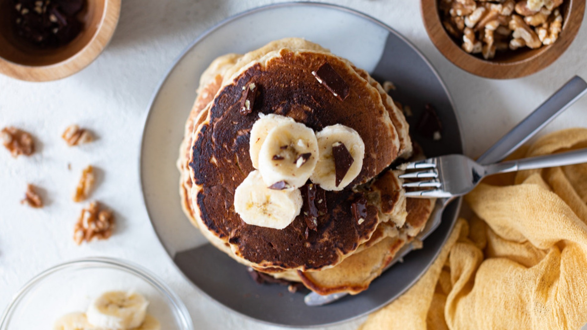 Video thumbnail for Quick Banana Pancakes Will Make Your Morning