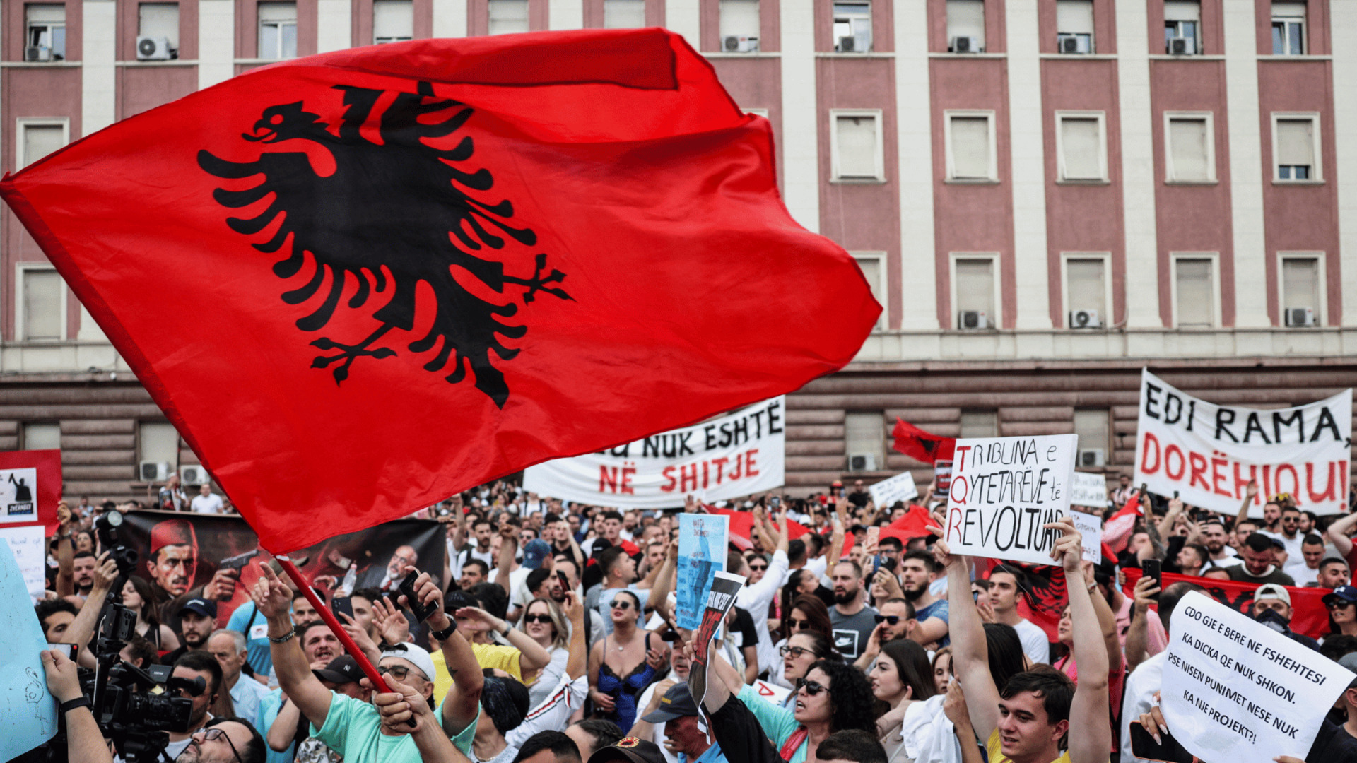 Video thumbnail for Albania development protests: Anger grows over Trump family-linked resort