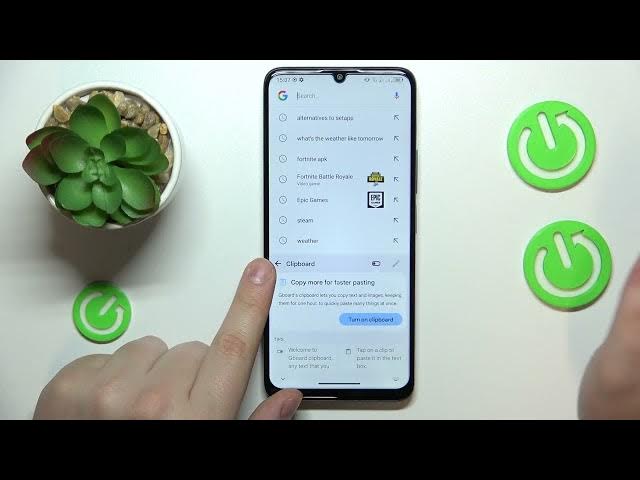 Video thumbnail for How to Activate Keyboard Clipboard on TCL 40SE
