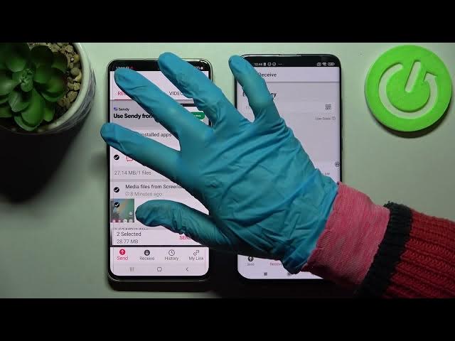 Video thumbnail for Transfer files from Samsung Galaxy S21 FE to an Android Device – Send Anywhere App