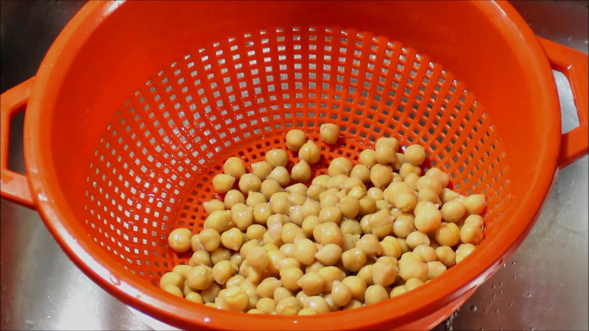 Video thumbnail for Chickpea Stir fry ¦ Quick & Healthy Vegan Recipe (1080p_60fps_H264-128kbit_AAC-English)