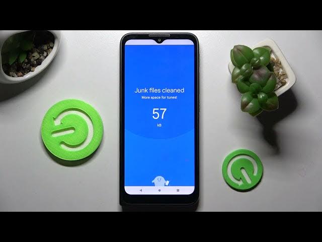 Video thumbnail for How to Clean Storage on MOTOROLA Defy - Remove Junk Files