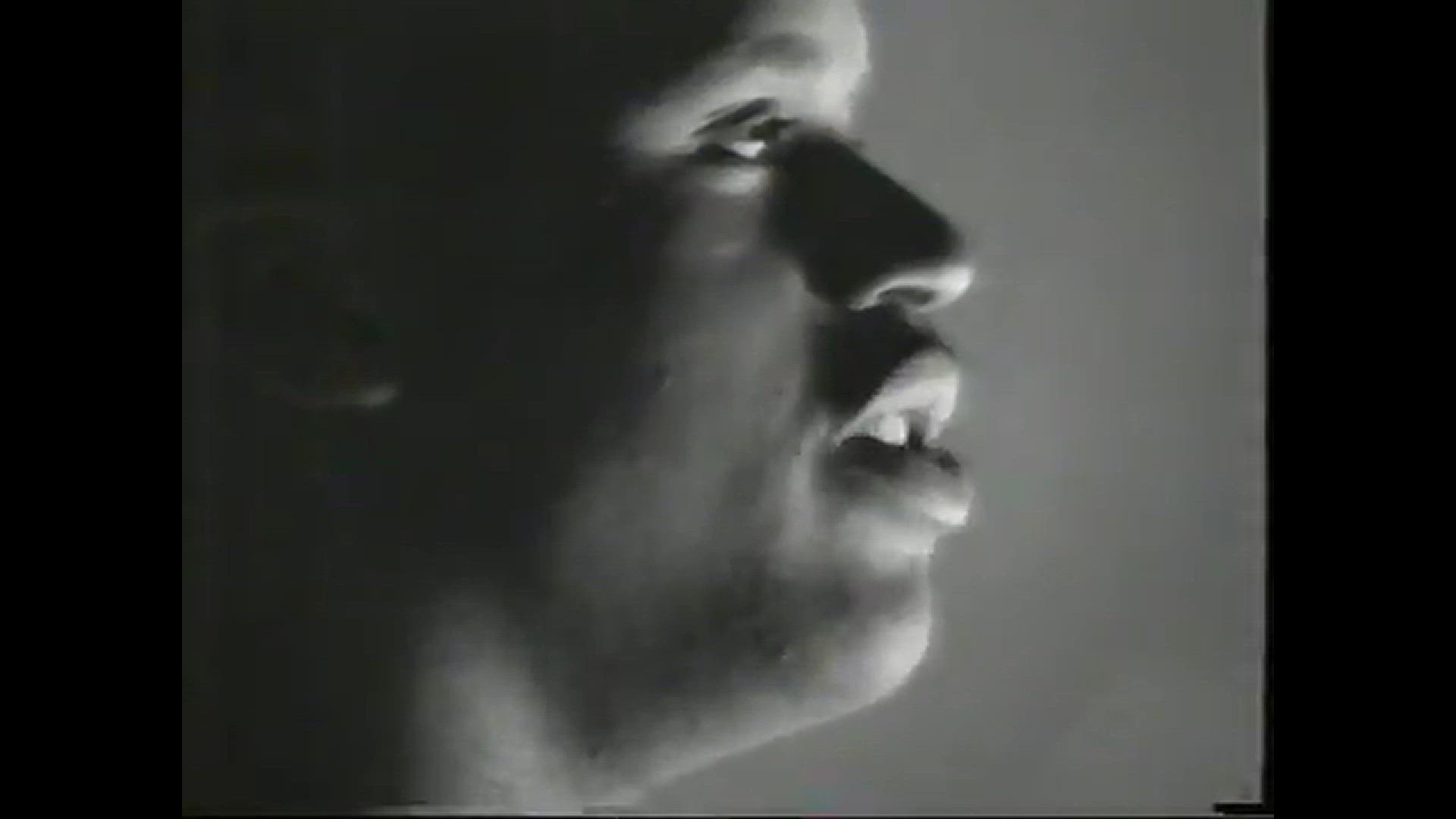 'Video thumbnail for Iconic 90s NBA Shaq Reebok Commercial'
