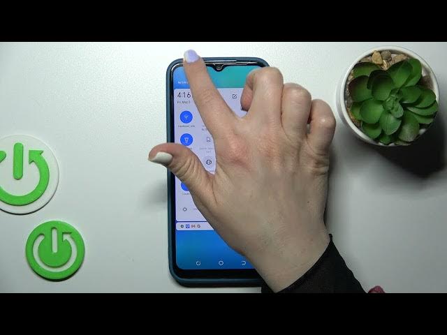 Video thumbnail for How to Turn On / Off Flashlight on Tecno Spark Go 2022 - Manage Torch