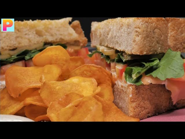 Video thumbnail for 𝐒𝐚𝐧𝐝𝐰𝐢𝐜𝐡 🥪 | #VegClubSandwich #StreetStyleSandwich #Kabitaskitchen #VegMayoSandwichRecipe