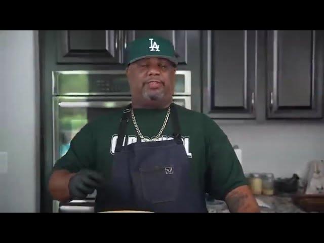 Video thumbnail for Make Finger Licking Good Sweet and Spicy Wings