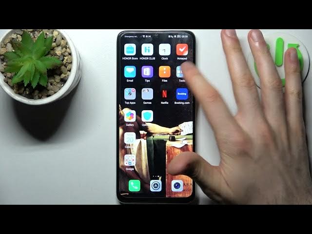 Video thumbnail for How to Insert SIM and SD Cards Into HONOR X7