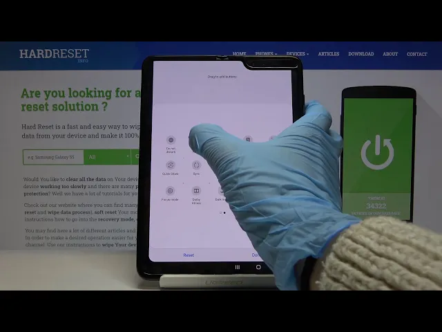 Video thumbnail for How to Personalize Upper Bar in SAMSUNG Galaxy Fold - Customize Upper Bar