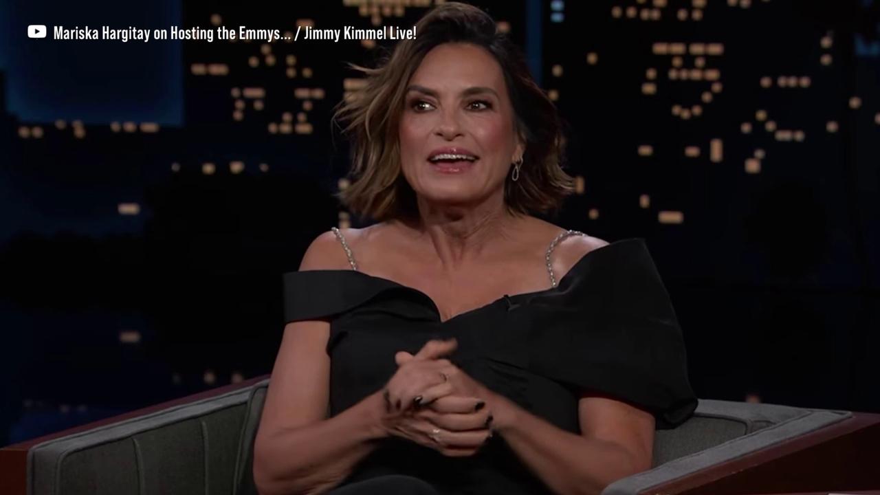 Video thumbnail for UNCAPTIONED: Jimmy Kimmel imparts Emmy-hosting advice to Mariska Hargitay.