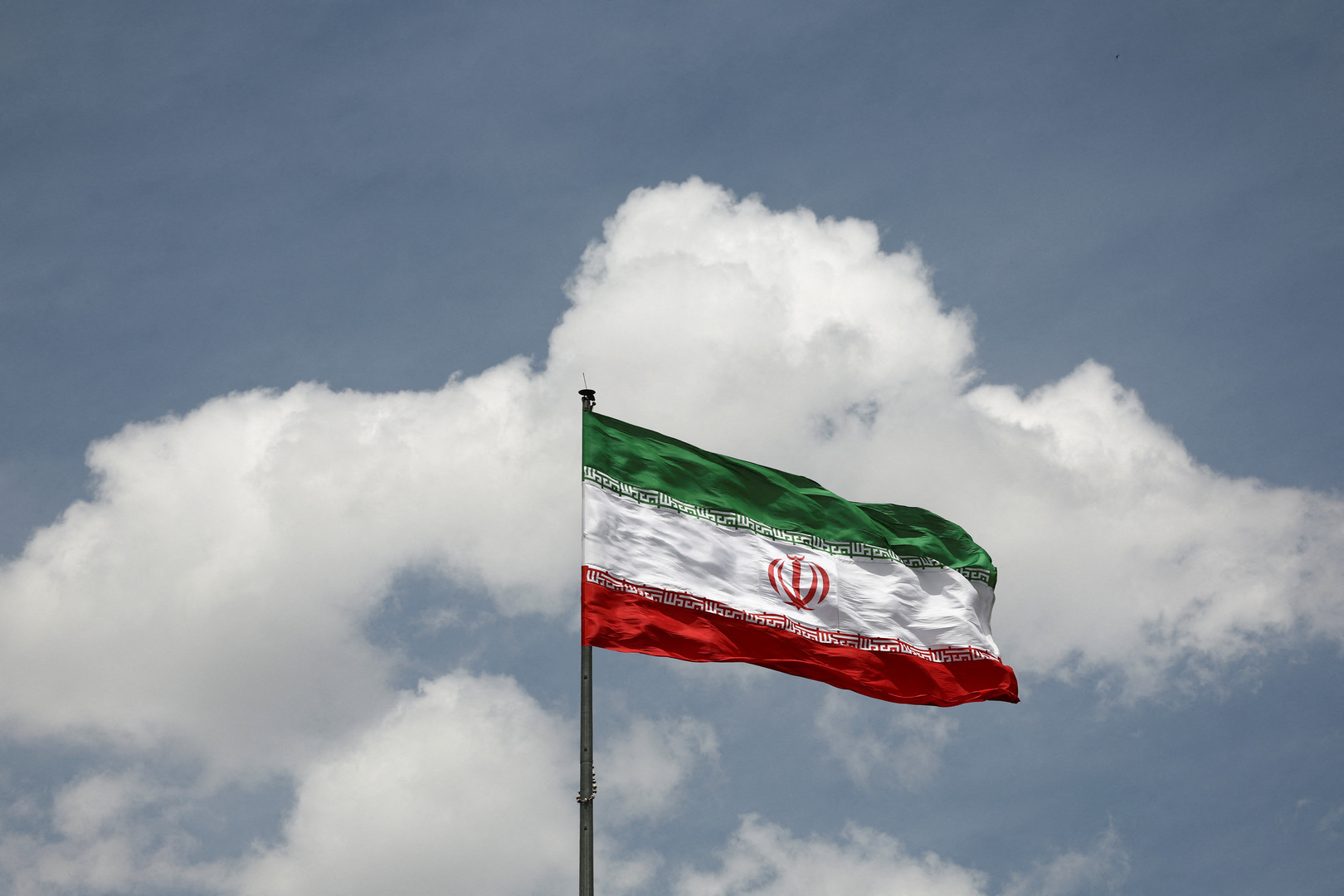 Video thumbnail for Iranian sources lay out Iran-US deal details