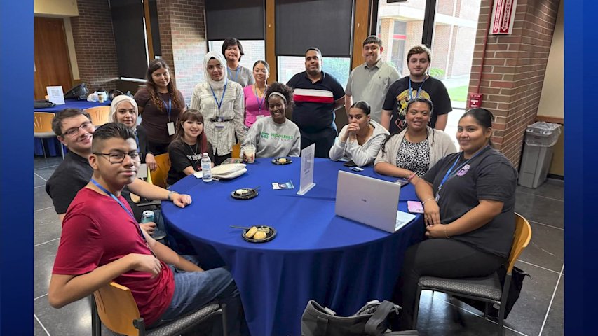 Video thumbnail for Jersey Proud: First in their families - Middlesex College welcomes new students
