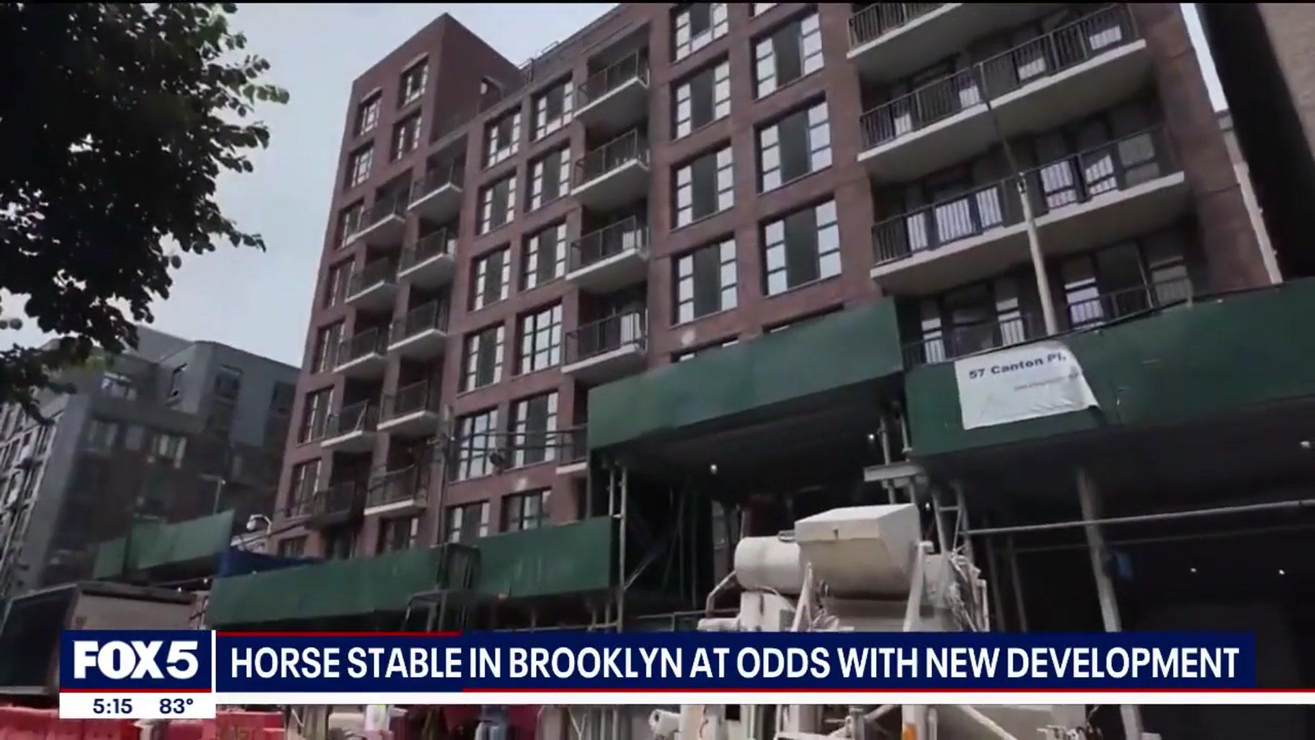 'Video thumbnail for Brooklyn horse stable at odds with new development'