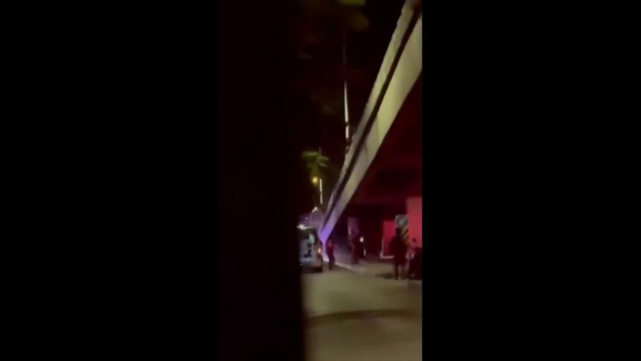Video thumbnail for Bangkok: Emergency Services At Scene Of Deadly Bar Fire.