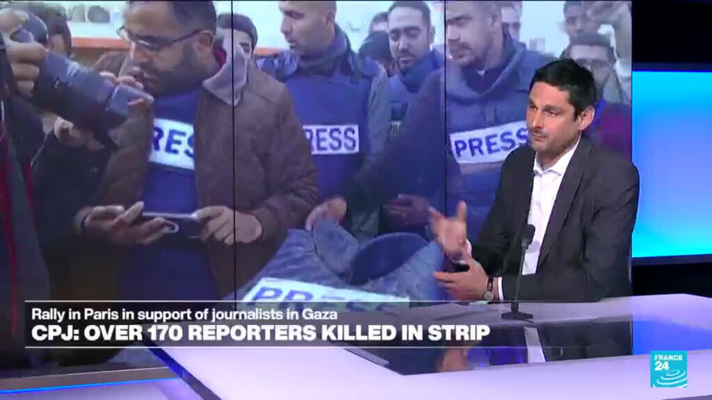 Video thumbnail for Media outlets rally in Paris in support of journalists in Gaza